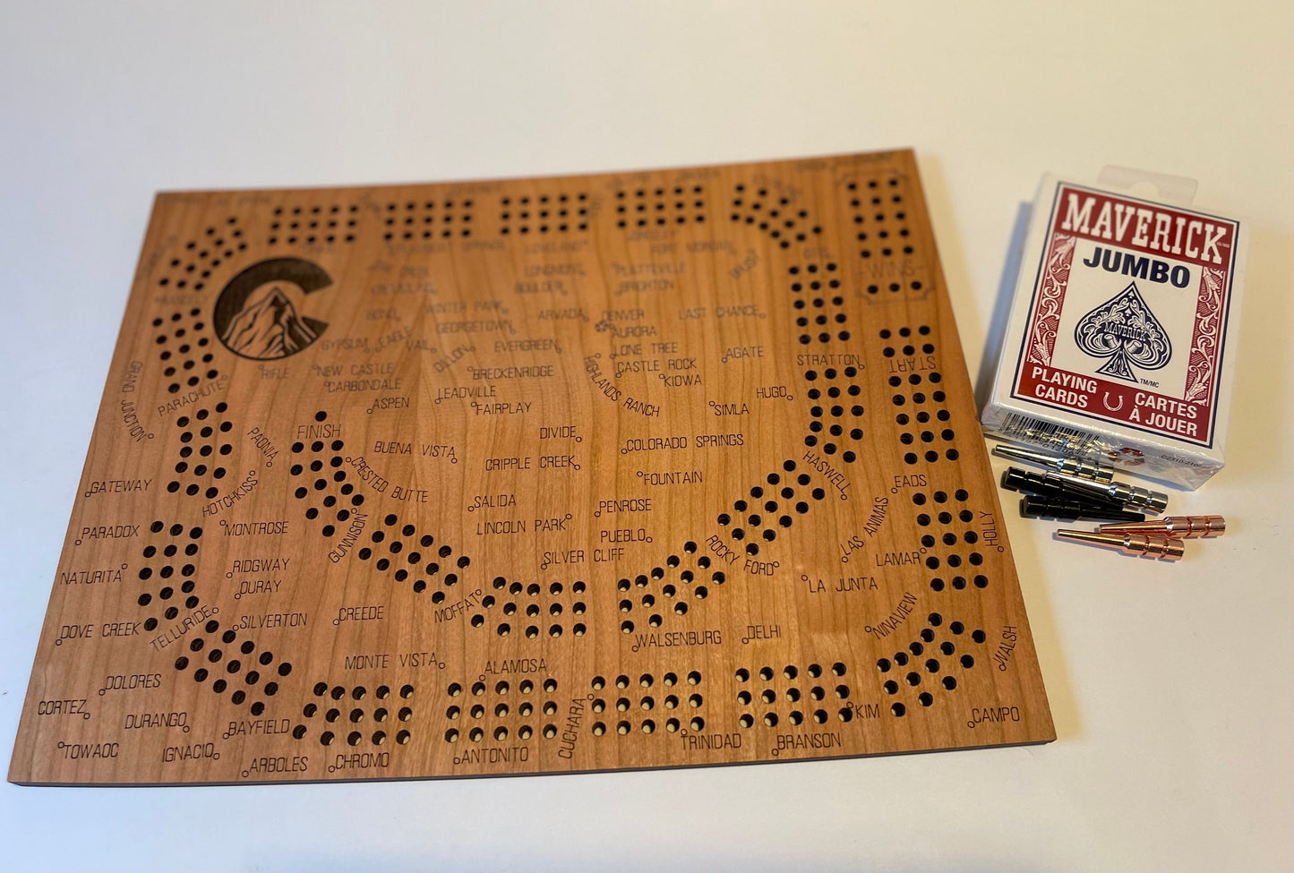 Colorado Cribbage Board, Laser Engraved Wooden Game, Perfect for Family Game Night, Unique Gift for Board Game Lovers