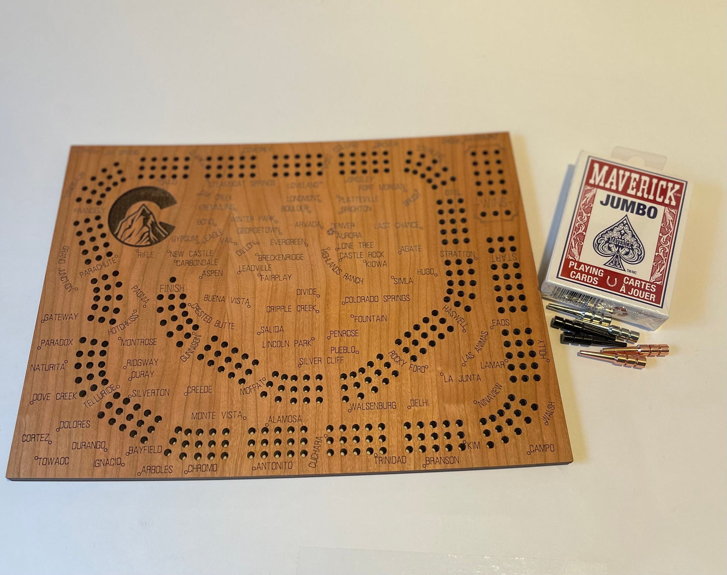 Colorado Cribbage Board, Laser Engraved Wooden Game, Perfect for Family Game Night, Unique Gift for Board Game Lovers