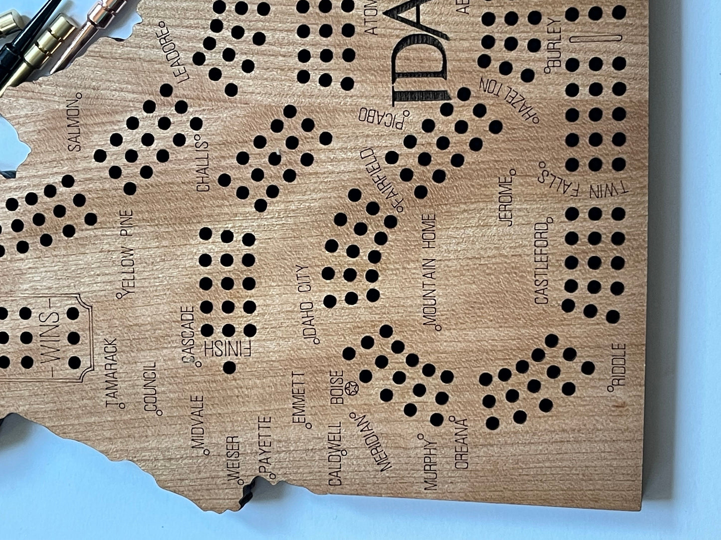 Handcrafted Idaho Cribbage Board - Laser Engraved for Unique Gaming Experience