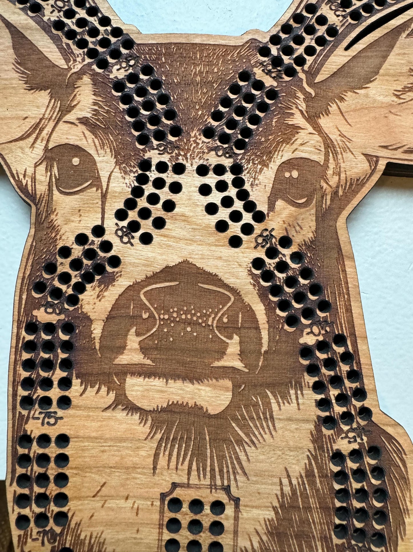 Deer Head Cribbage Board, Laser Engraved Wooden Game, Perfect for Family Game Night, Unique Gift for Board Game Lovers, Hunter Decor